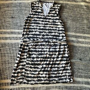 Tribal sport Size large beige and black 2 piece active wear skirt and top